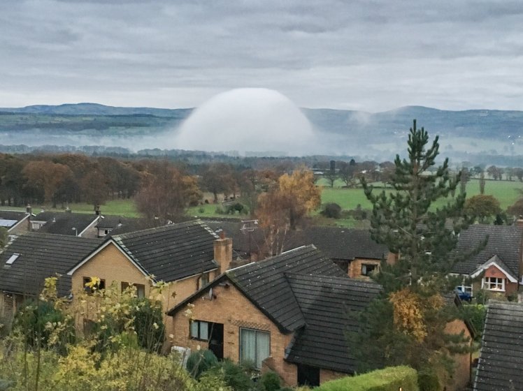 A cúpula apareceu nos céus sobre o norte do País de Gales ontem de manhã (Imagem: Hannah Blandford / Bav Media) 